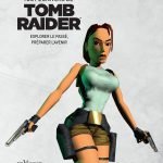 Tout l'univers de Tomb Raider : explorer le passé, préparer l'avenir, un titre à rallonge pour 360 pages passionnantes sur l'aventurière... Des documents rares. Magnifiquement et généreusement illustré de documents rares, ce livre des fans de la belle aventurière Lara Croft propose un contenu très détaillé. S'il s'avère généreux au niveau de l'histoire des jeux, du personnage en lui même, etc, il brosse également un large panorama de tous les univers annexes, des produits dérivés, aux fans fictions. L'écriture est fluide, le style efficace et on a aucun mal à se plonger dans de longues lectures même si certains passages peuvent s'avérer, au premier abord, visuellement compact. Des sujets sont traités en profondeur. Au niveau des informations partagées, Tout l'univers de Tomb Raider nous donne accès à une multitudes d'anecdotes, d'interviews, de données chiffrées qu'il aurait été difficile de trouver par ailleurs. Une seule critique négative pourrait être émise : la réception par le public et la presse est parfois mise avantageusement de côté, sur Le Berceau de la Vie par exemple (dans un soucis ménager les susceptibilités ?). Hyper complet, l'ouvrage s'impose cependant sans encombres comme un incontournable sur l'aventurière Lara Croft ! Tout l'univers de Tomb Raider : explorer le passé, préparer l'avenir est paru le 19 octobre 2017.